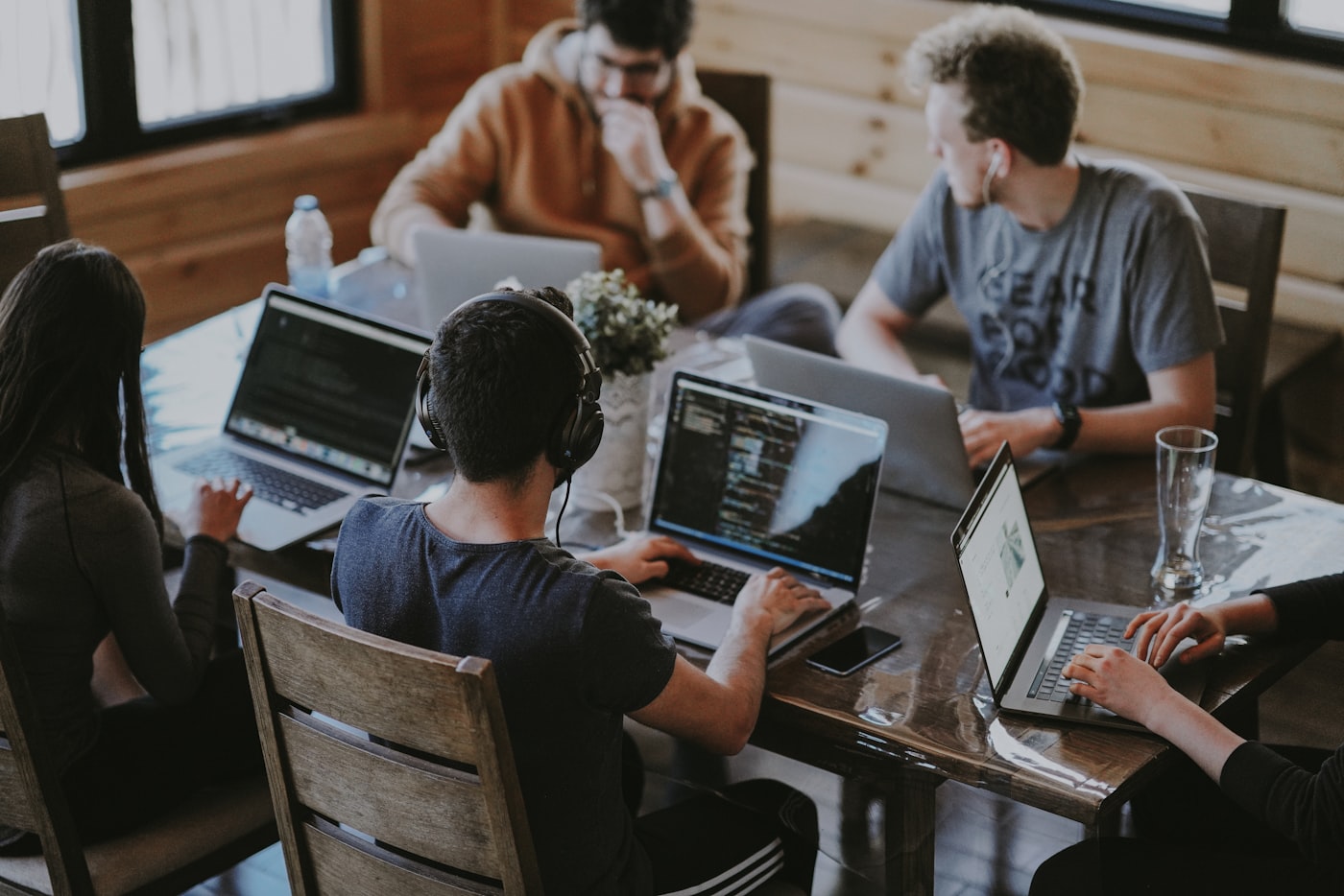 Short-notice and agency staffing